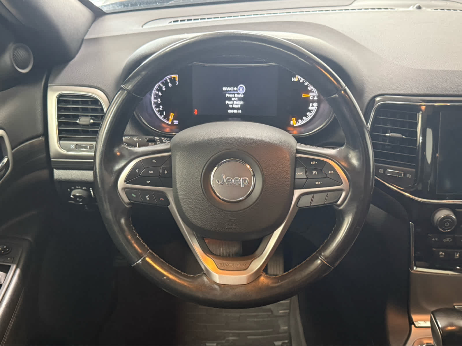 2021 Jeep Grand Cherokee Laredo E