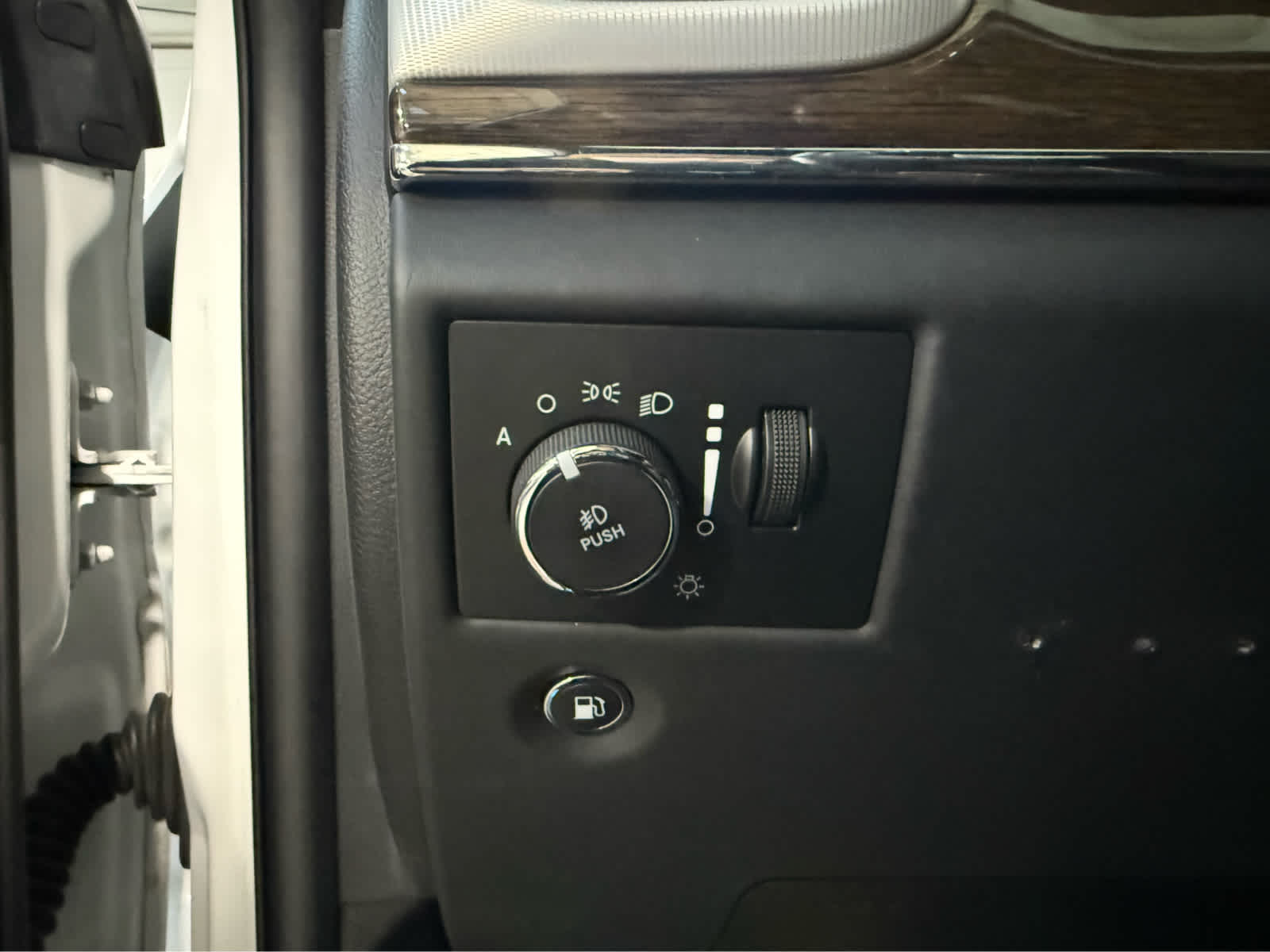 2019 Jeep Grand Cherokee Summit