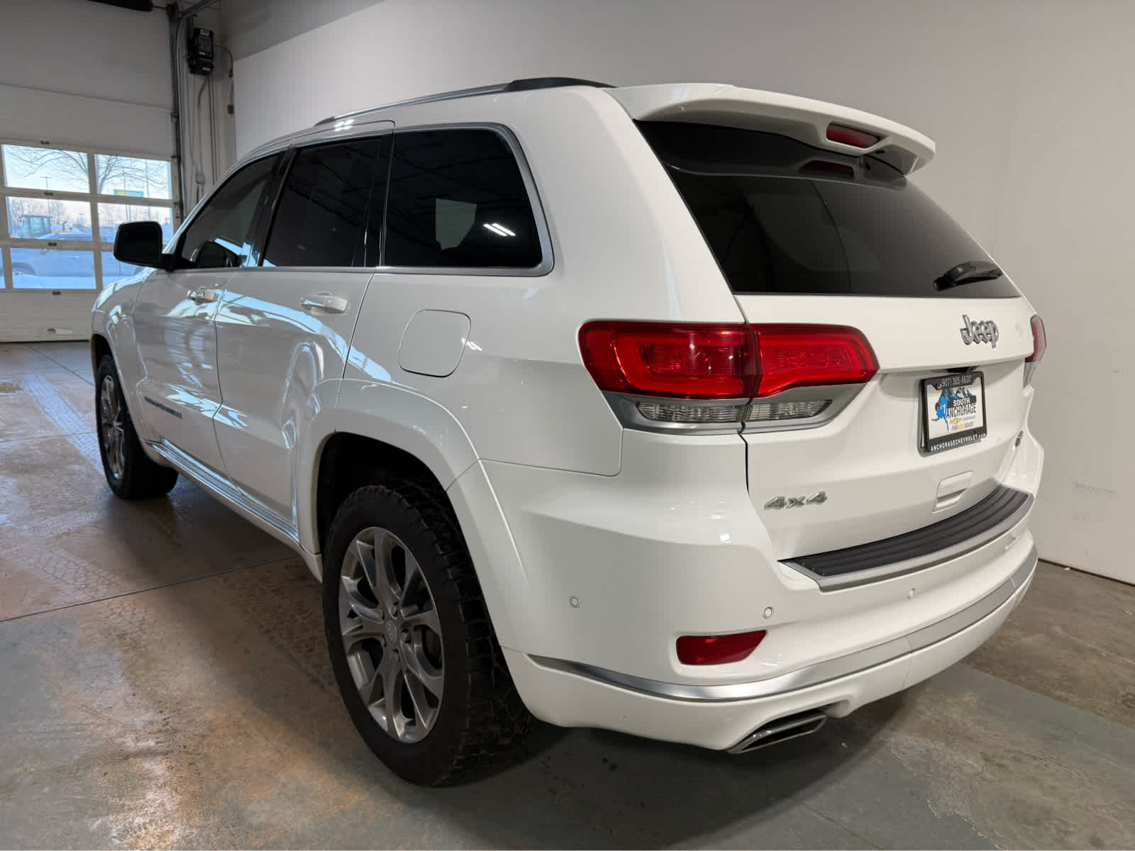 2019 Jeep Grand Cherokee Summit