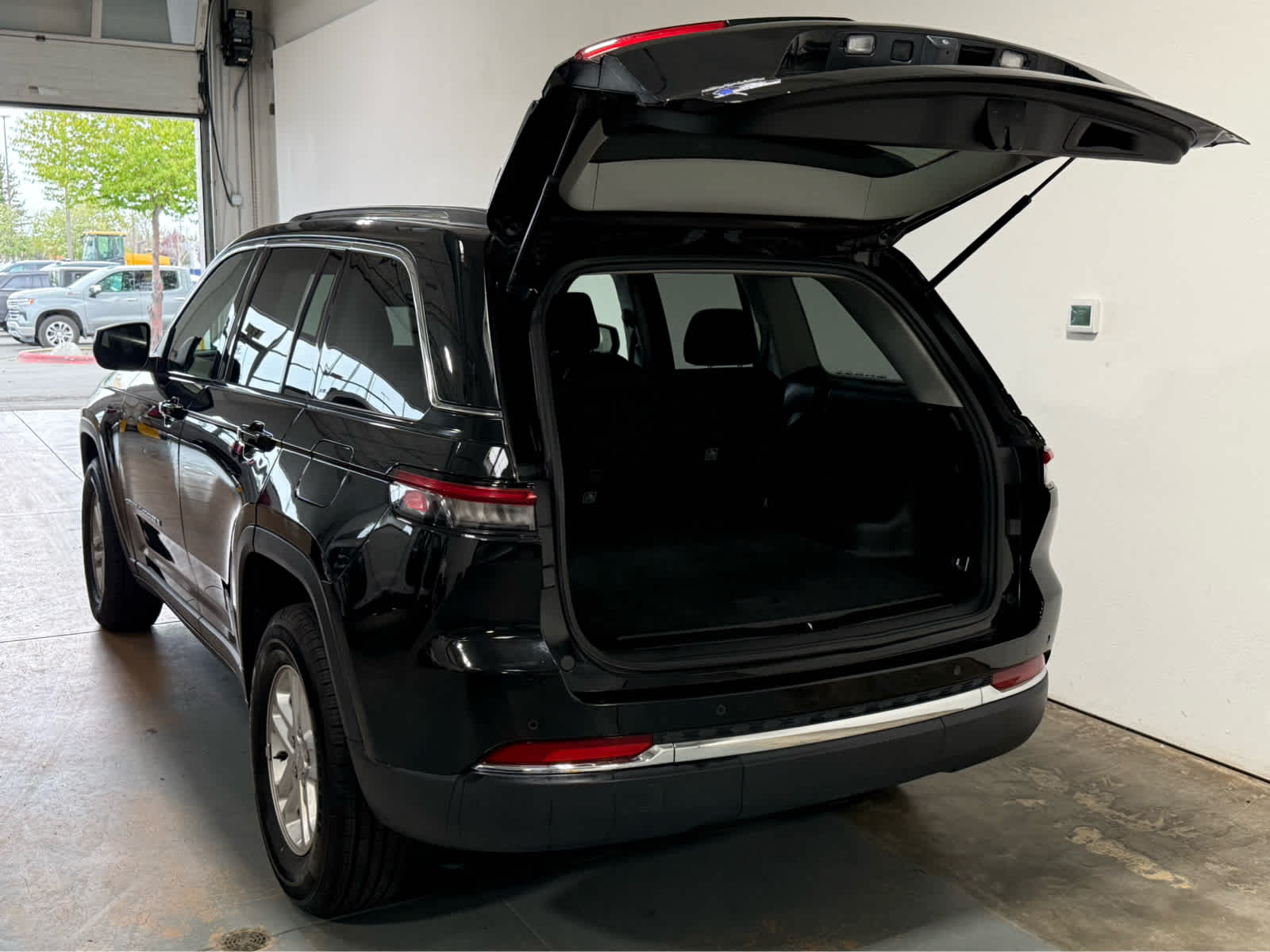 2024 Jeep Grand Cherokee Laredo
