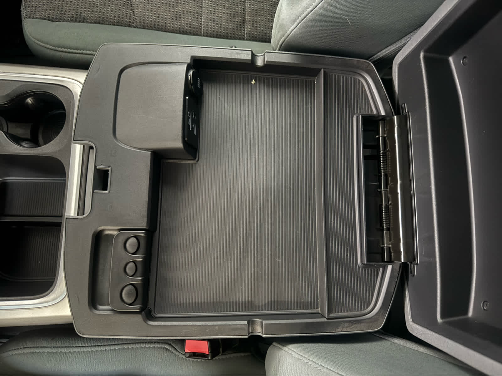 2016 RAM 1500 Outdoorsman
