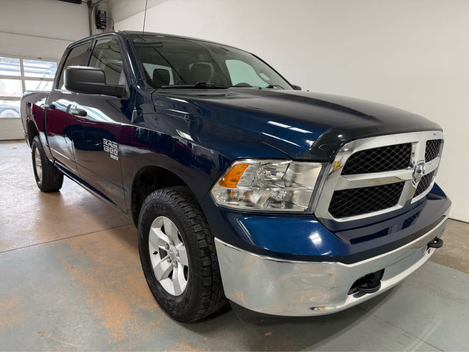 2022 RAM 1500 Classic SLT