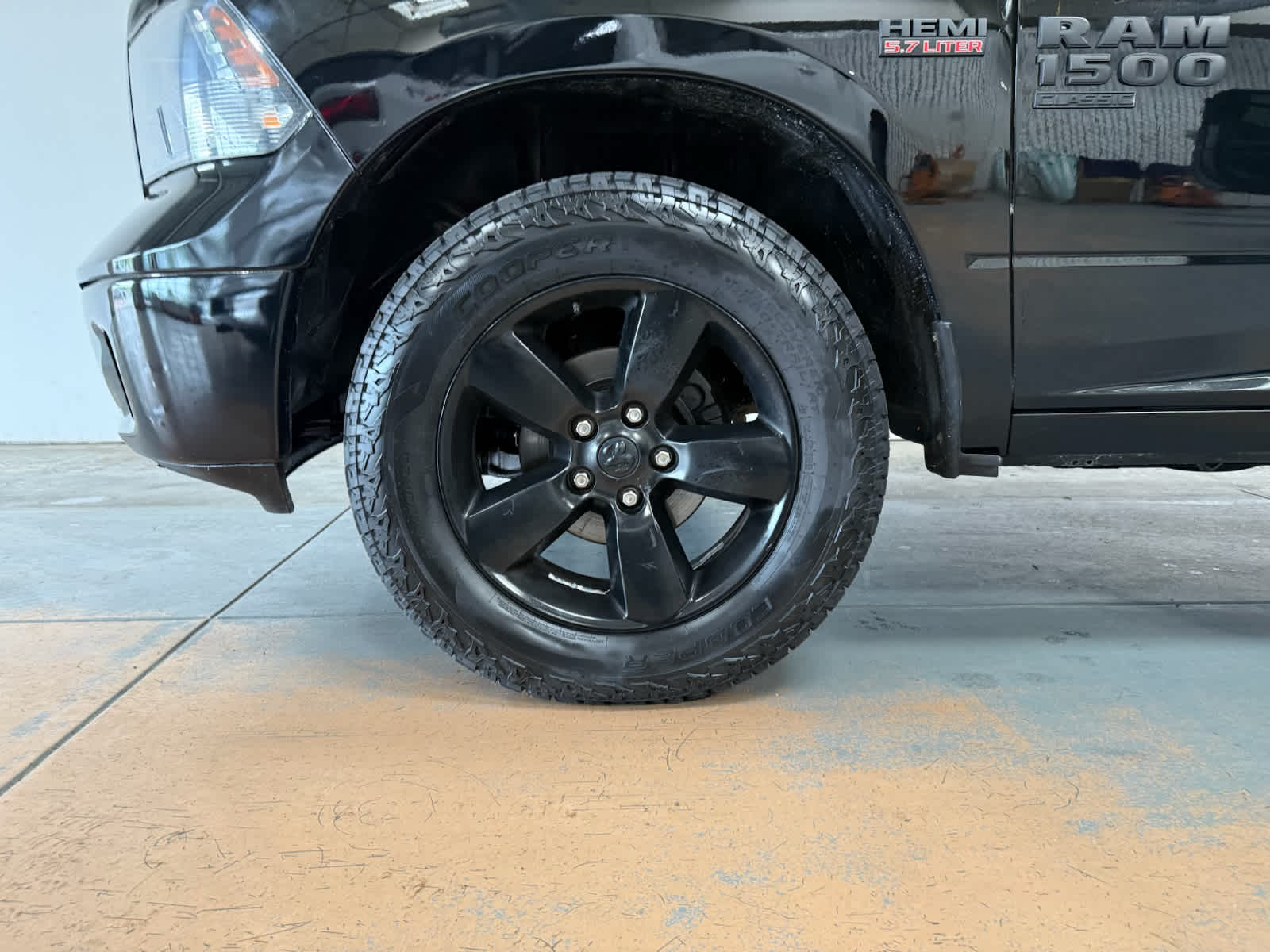 2022 RAM 1500 Classic SLT