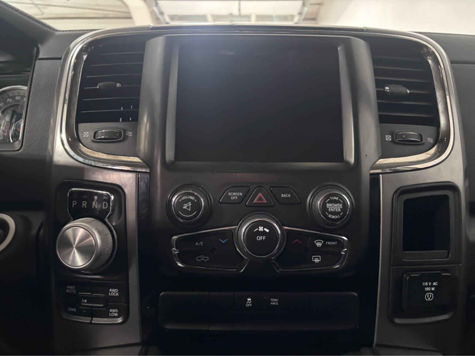 2018 RAM 1500 Sport