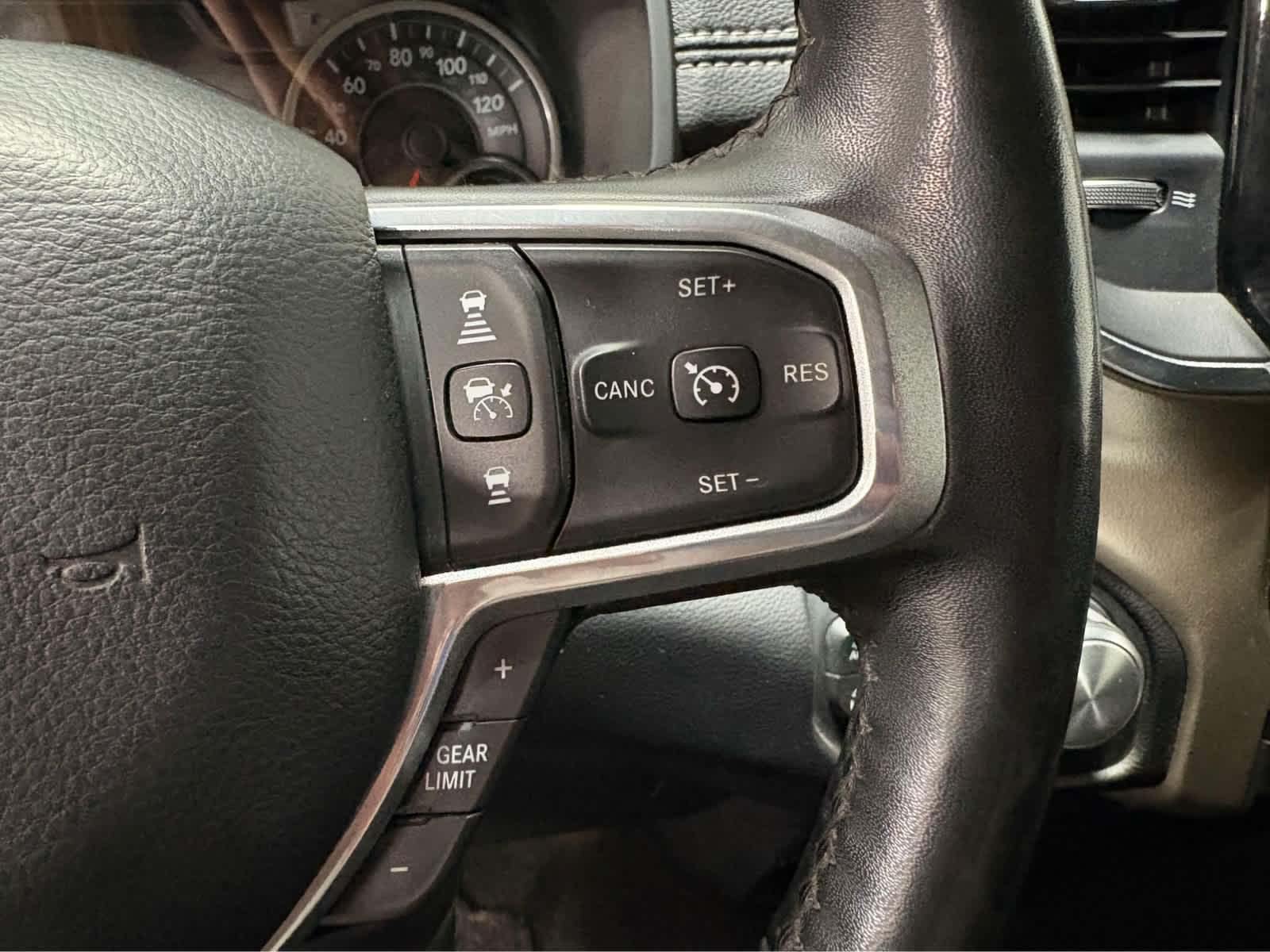 2019 RAM 1500 Laramie
