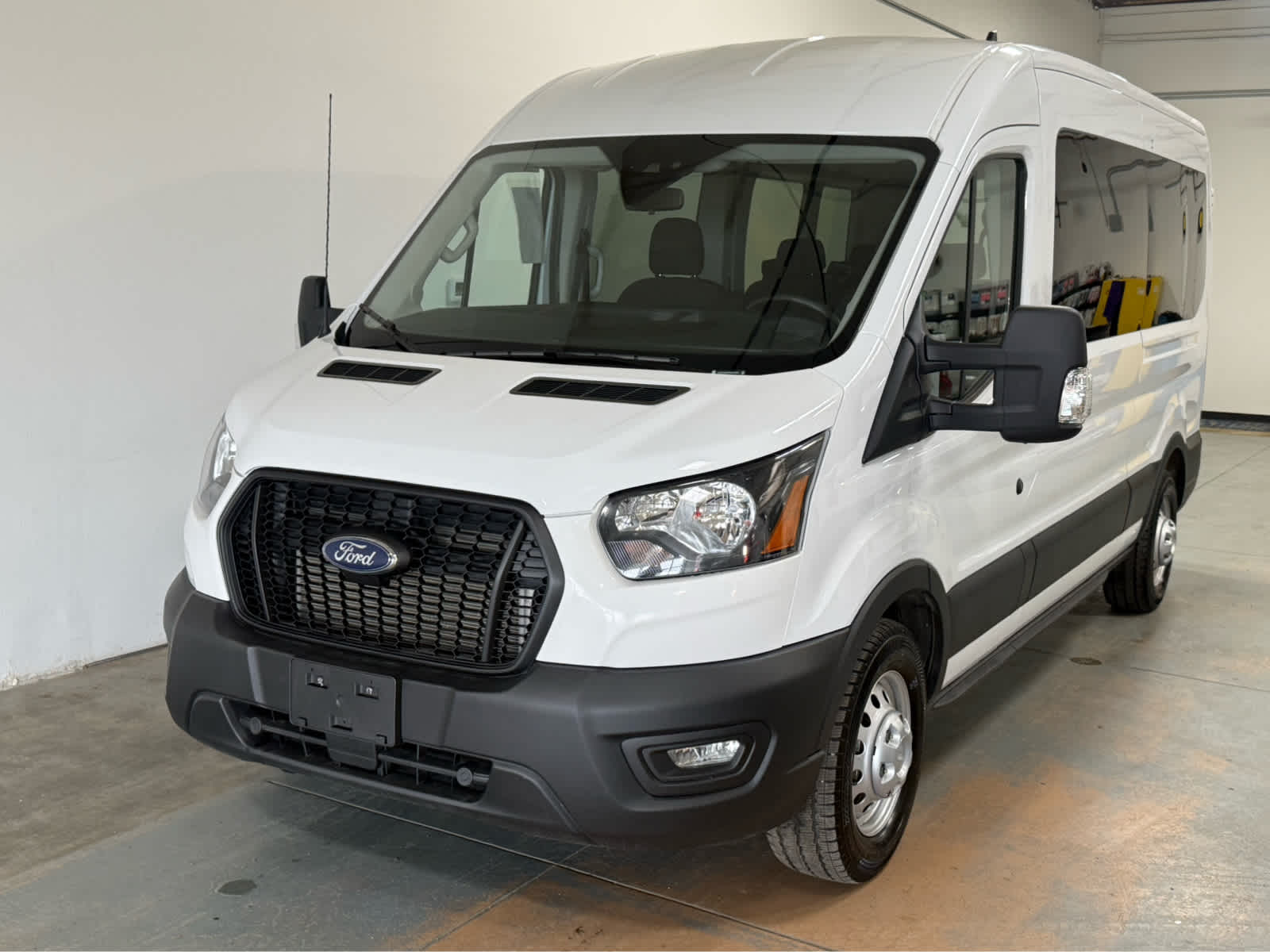 2023 Ford Transit 350 XL Med Roof Sliding Pass. 148 AWD's photo