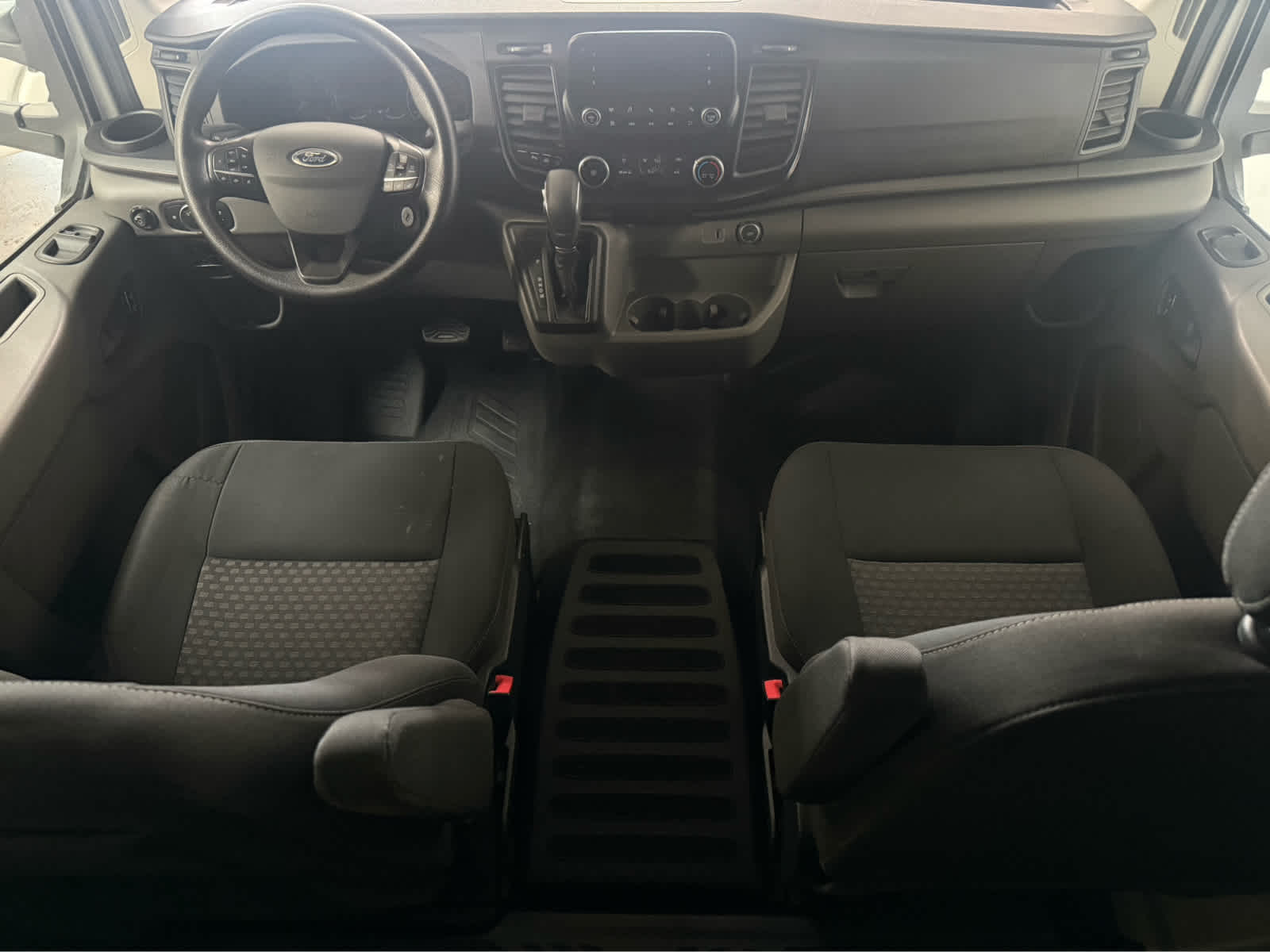 2023 Ford Transit Passenger Wagon XL