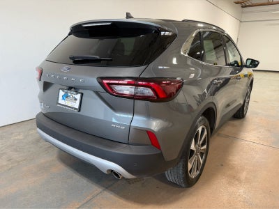 2025 Ford Escape Platinum