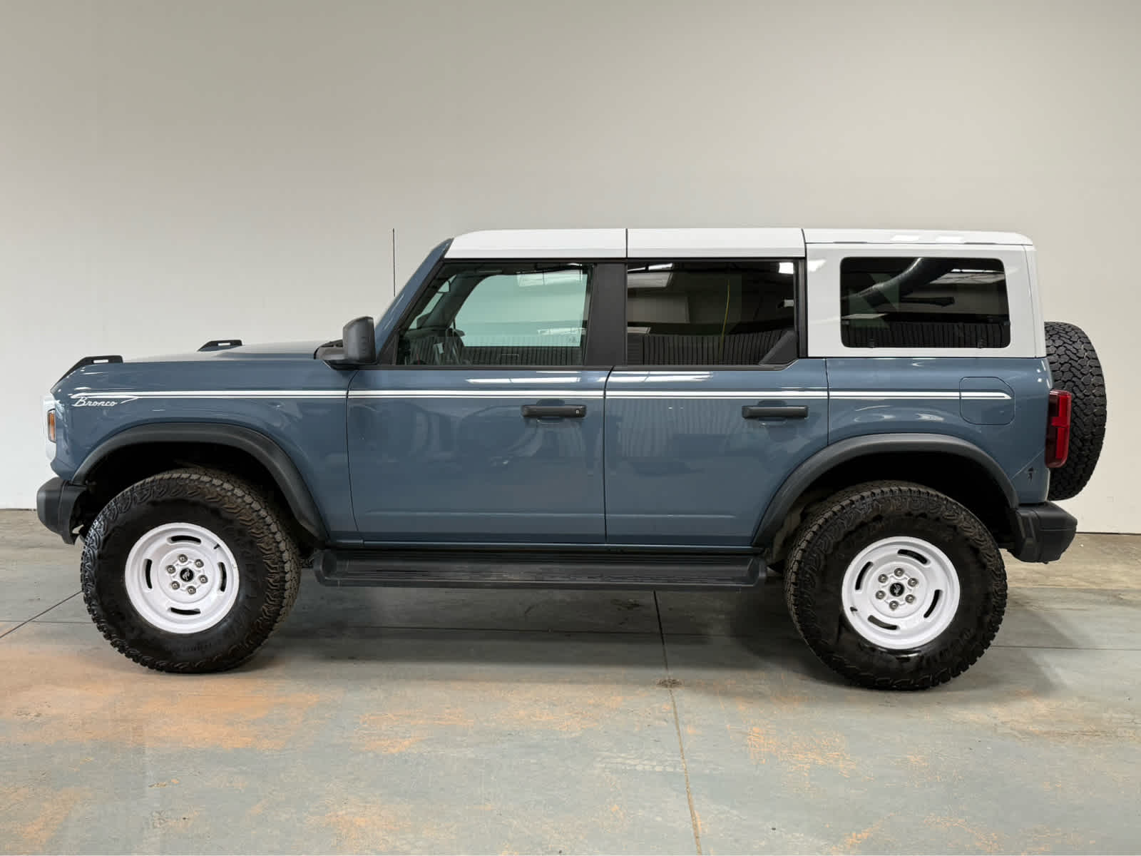 2025 Ford Bronco Heritage Edition