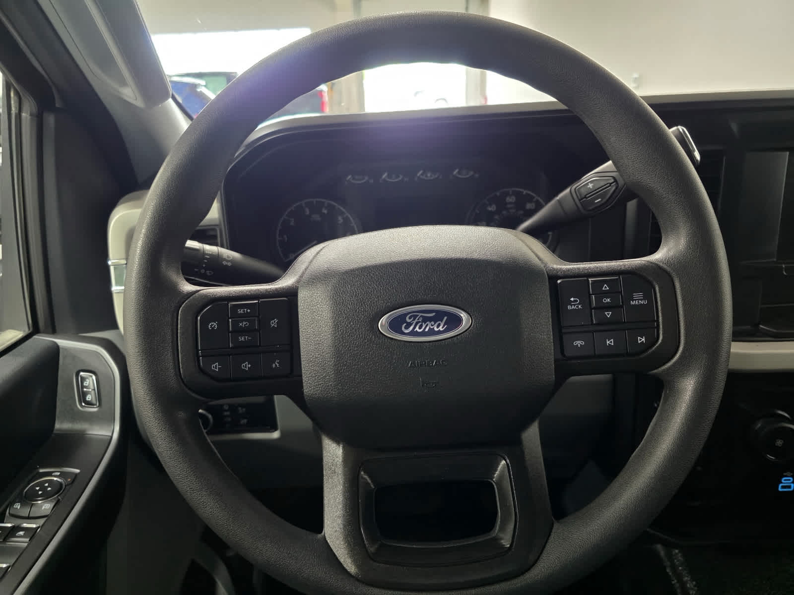 2025 Ford Super Duty F-350 SRW XL