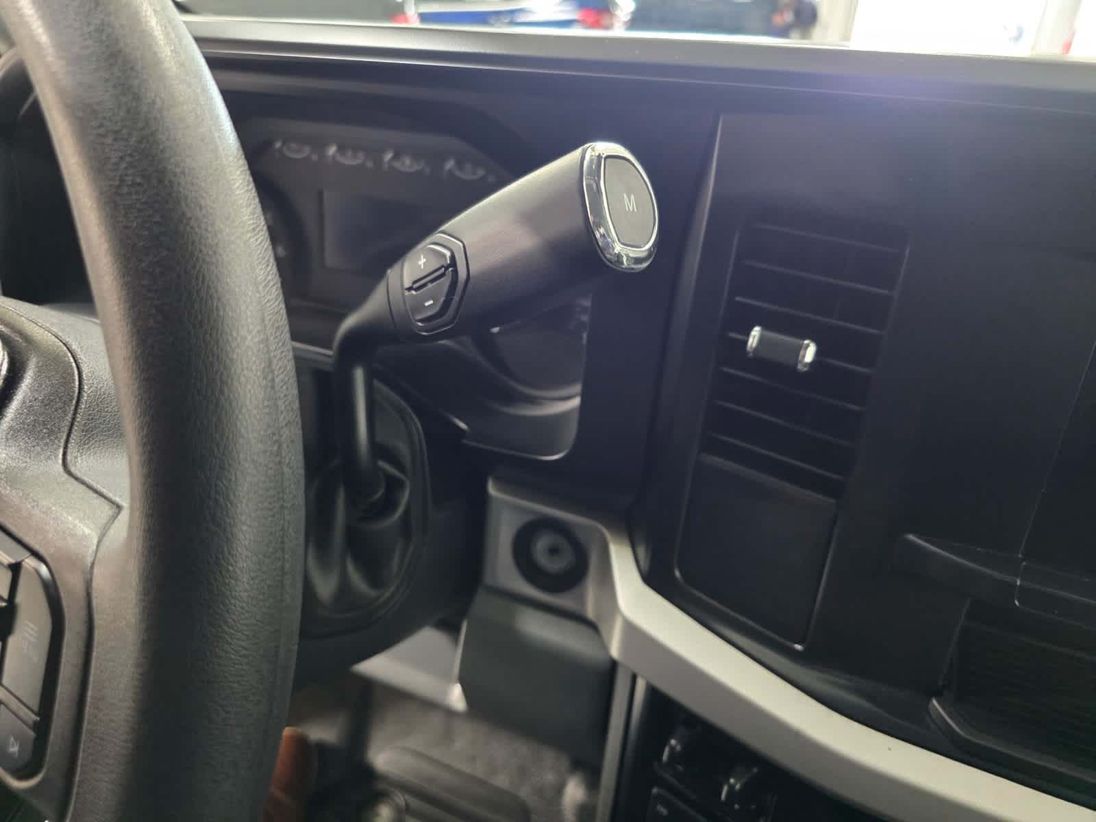 2025 Ford Super Duty F-350 SRW XL