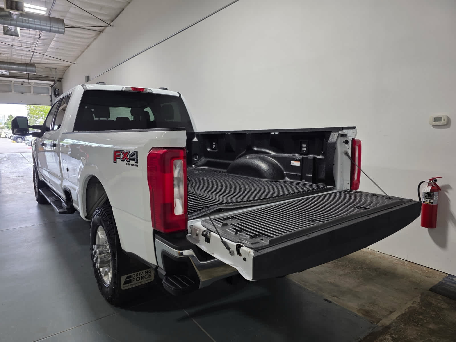 2025 Ford Super Duty F-350 SRW XL