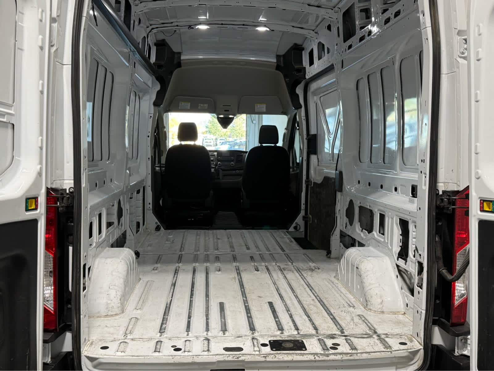 2022 Ford Transit Cargo Van T-250