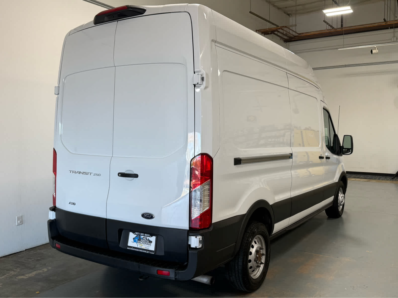 2022 Ford Transit Cargo Van T-250