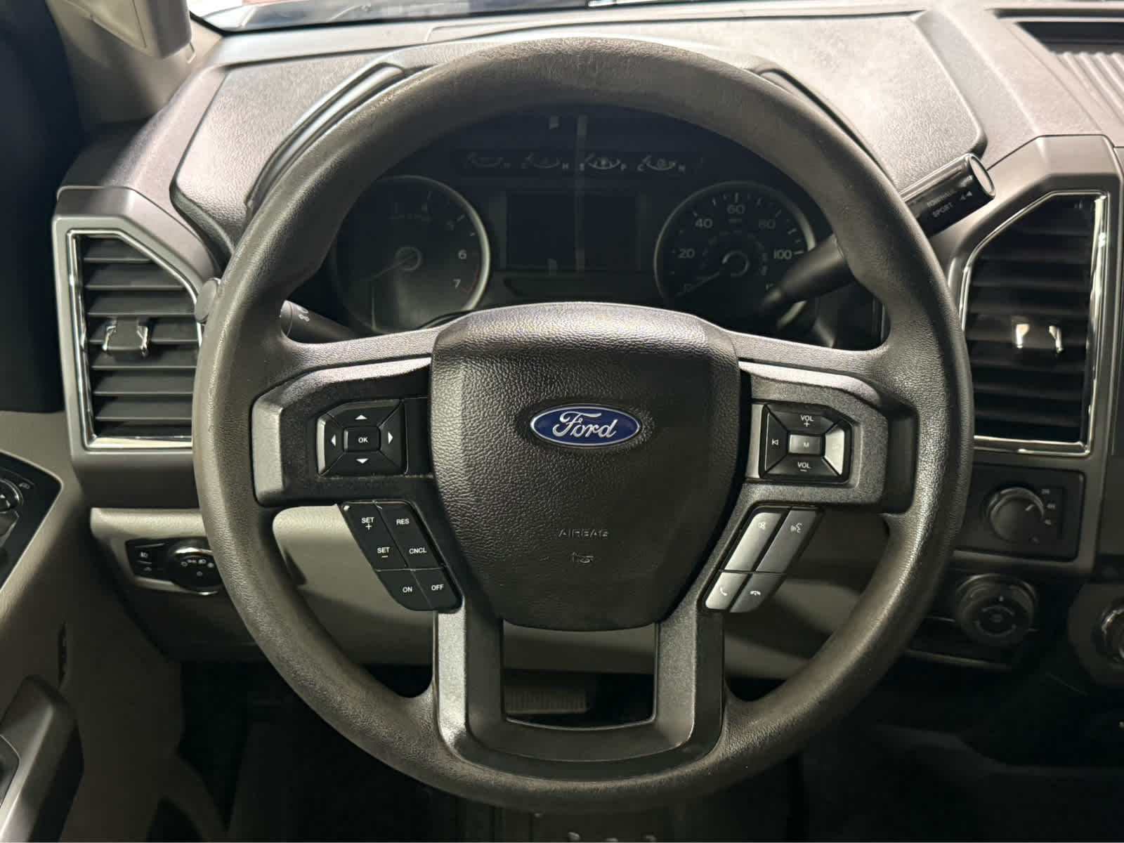 2017 Ford F-150 XL