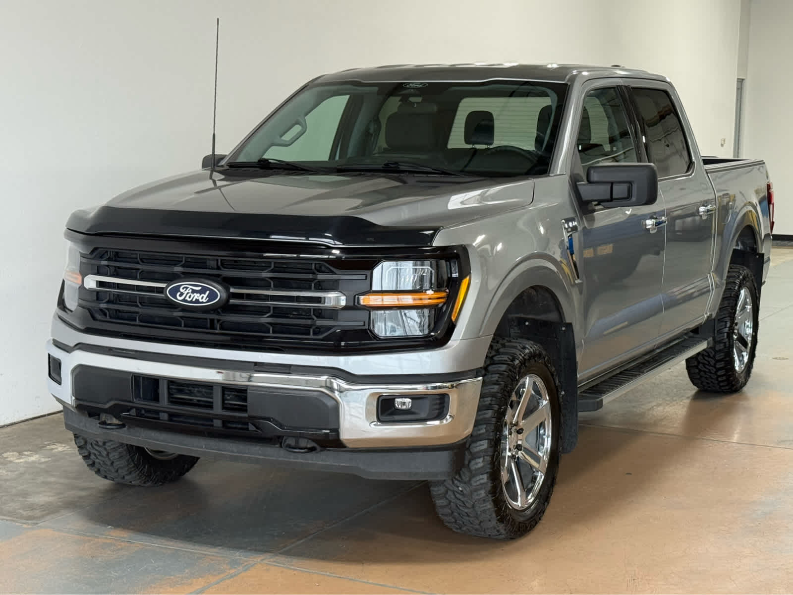 2025 Ford F-150 XLT 4x4 SuperCrew 5-1/2 Box's photo