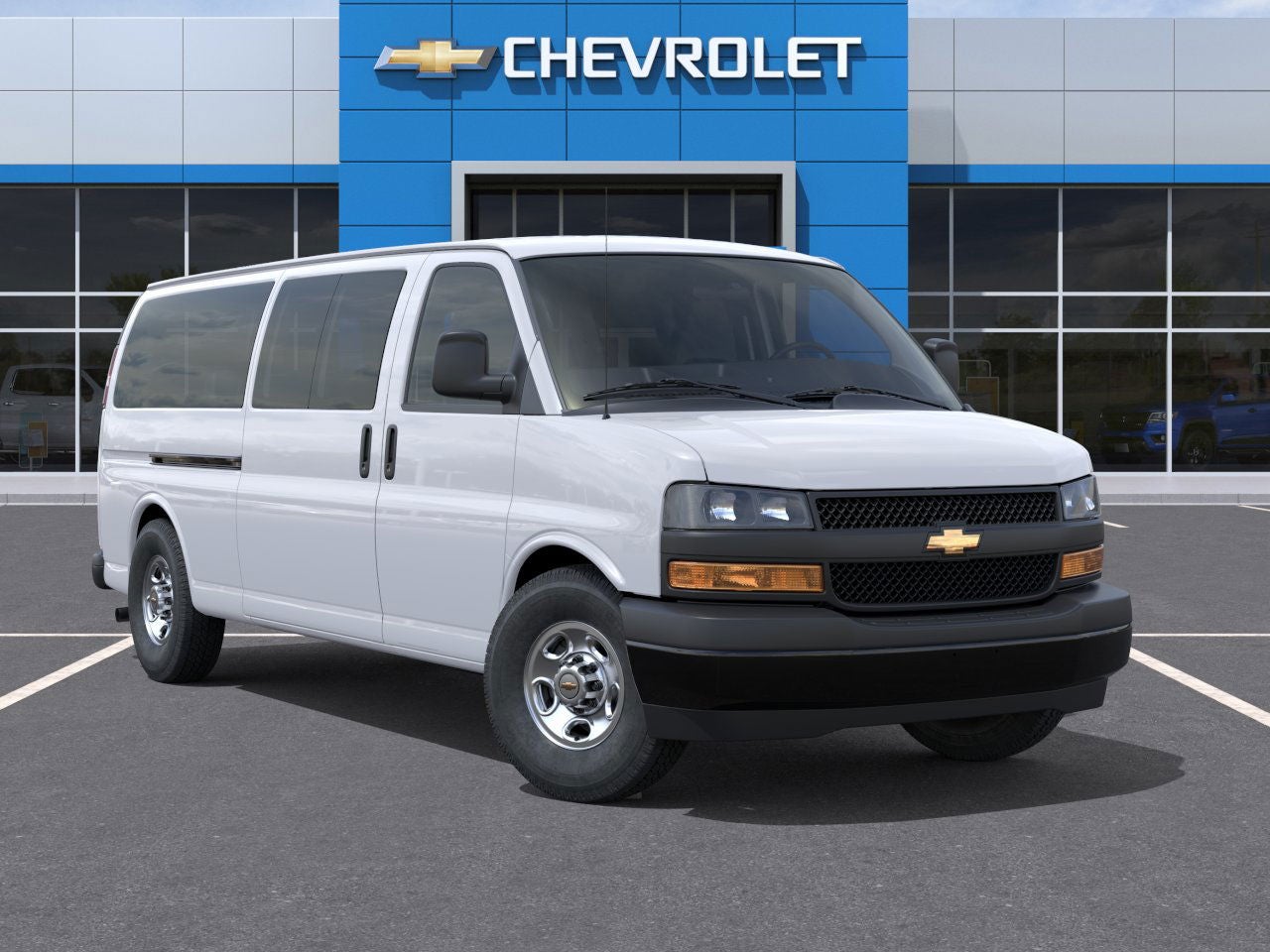 2025 Chevrolet Express Passenger 3500 1LS