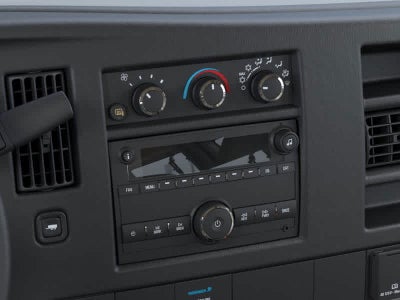 2025 Chevrolet Express Passenger 3500 1LS