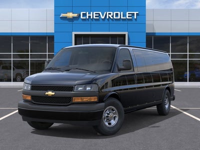 2025 Chevrolet Express Passenger 3500 1LS