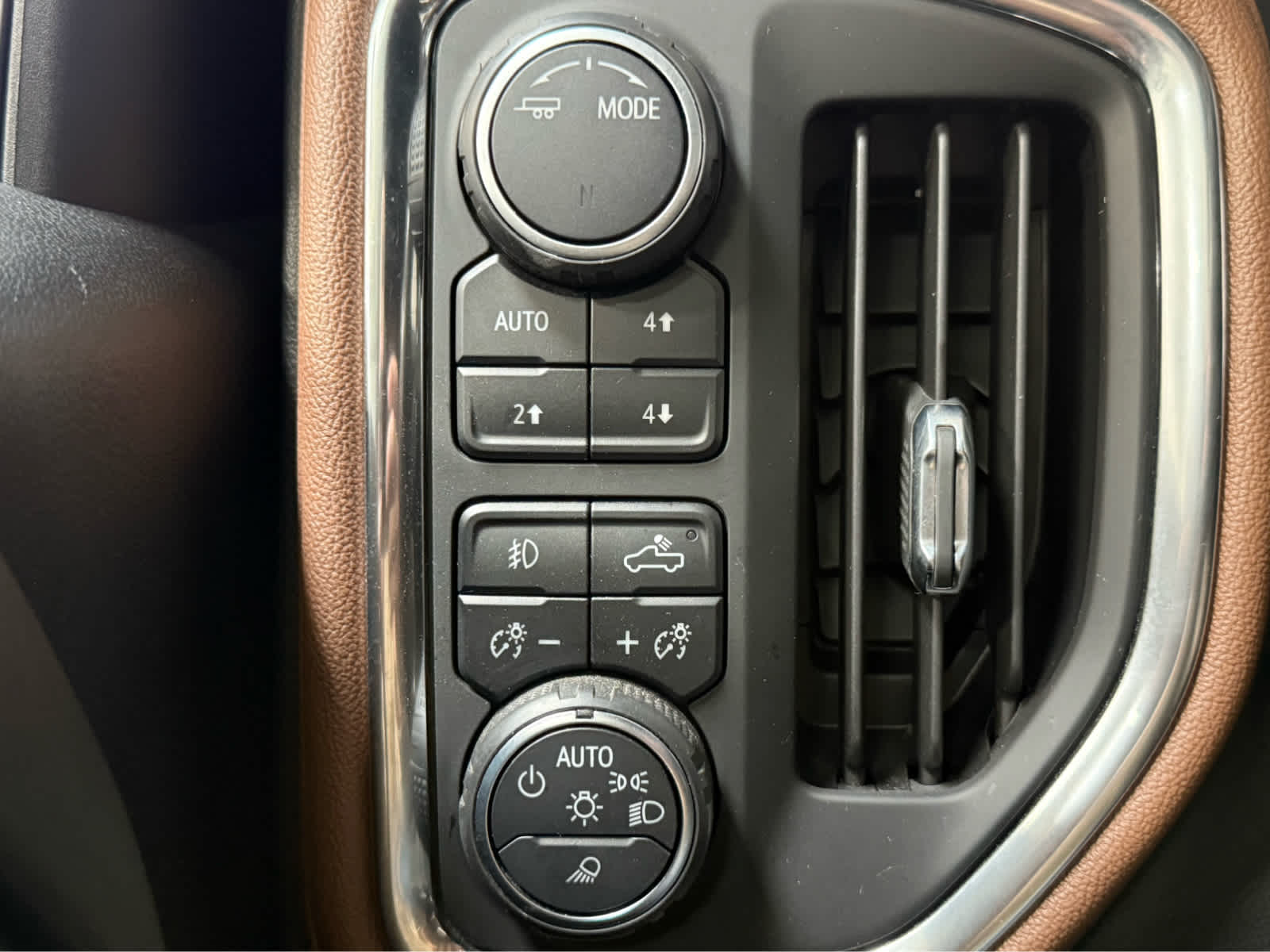 2020 Chevrolet Silverado 1500 High Country