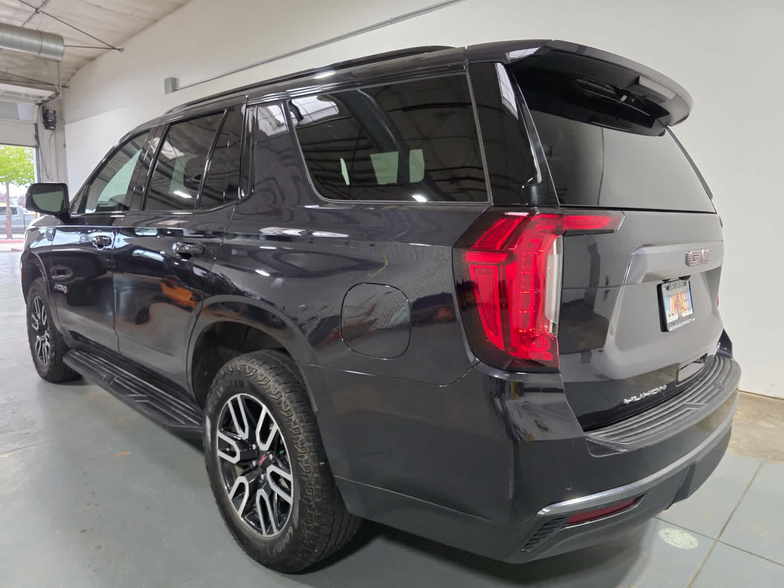 2024 GMC Yukon AT4