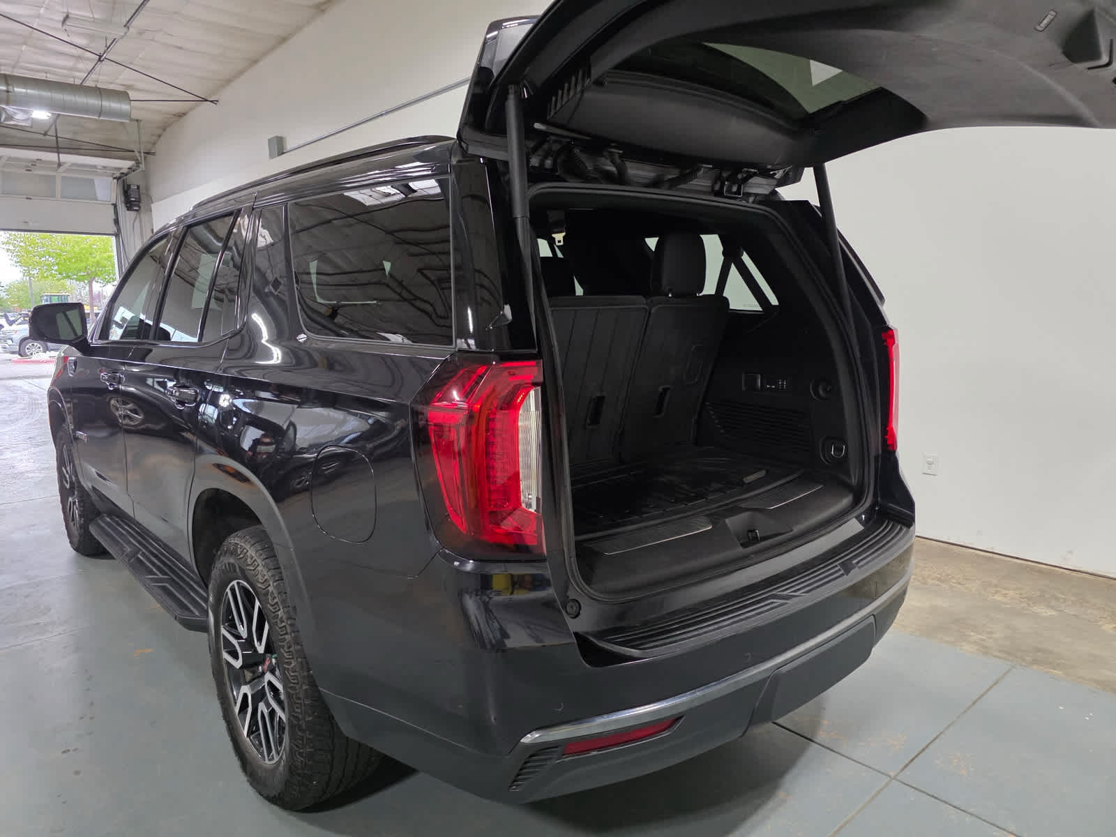 2024 GMC Yukon AT4