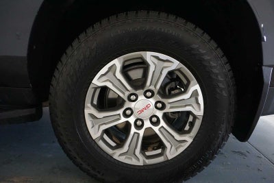 2024 GMC Yukon XL SLE