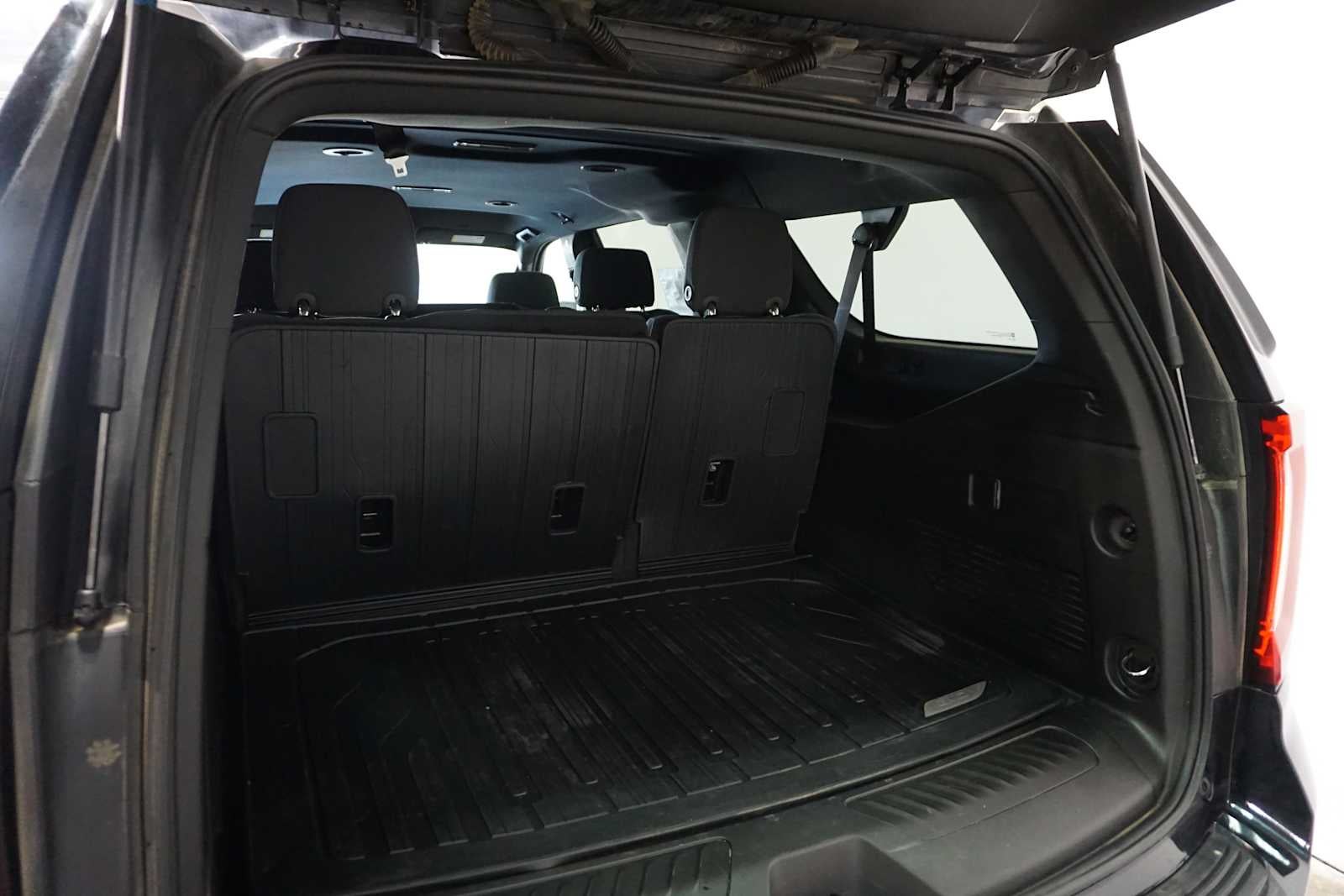 2024 GMC Yukon XL SLE