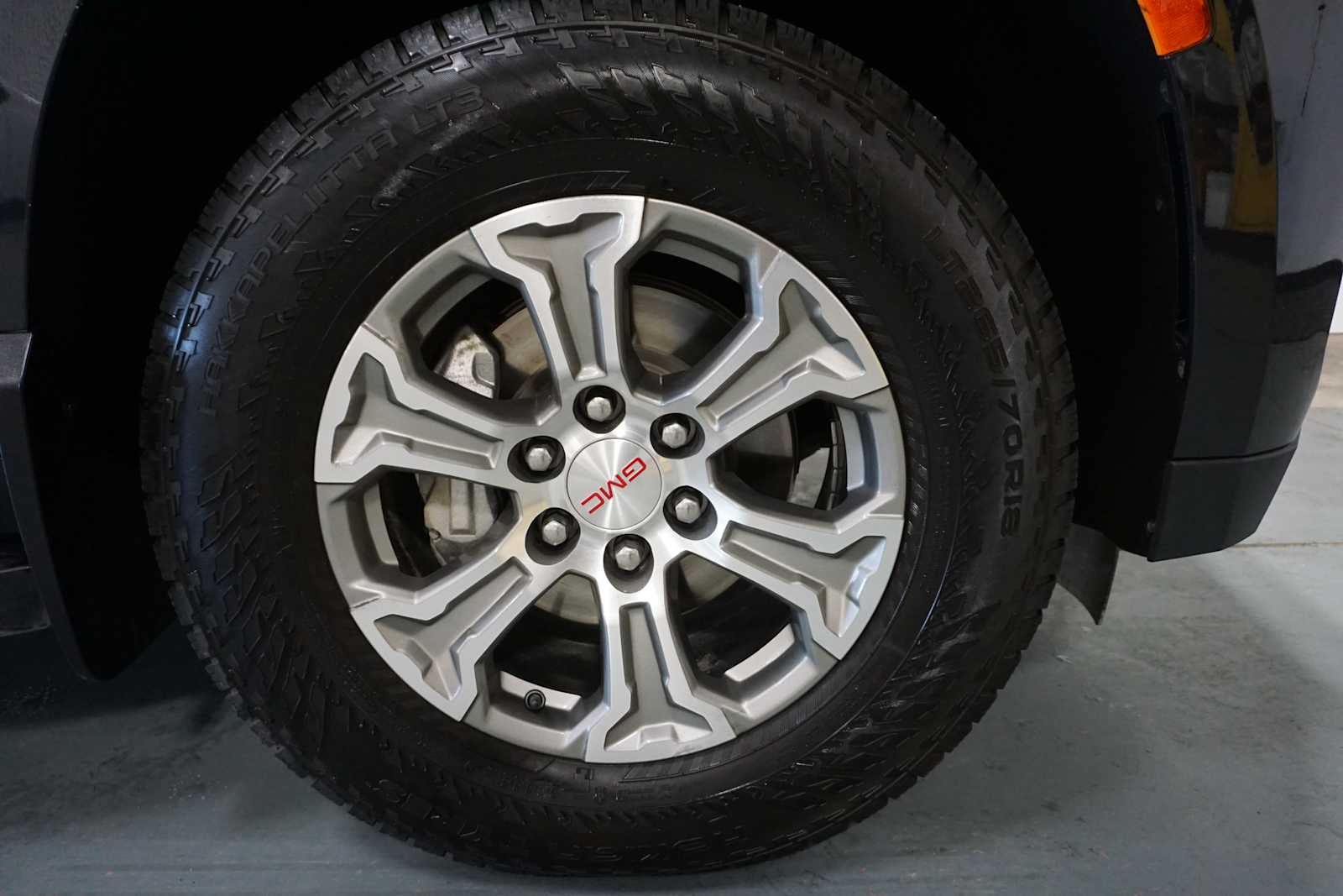 2024 GMC Yukon XL SLE