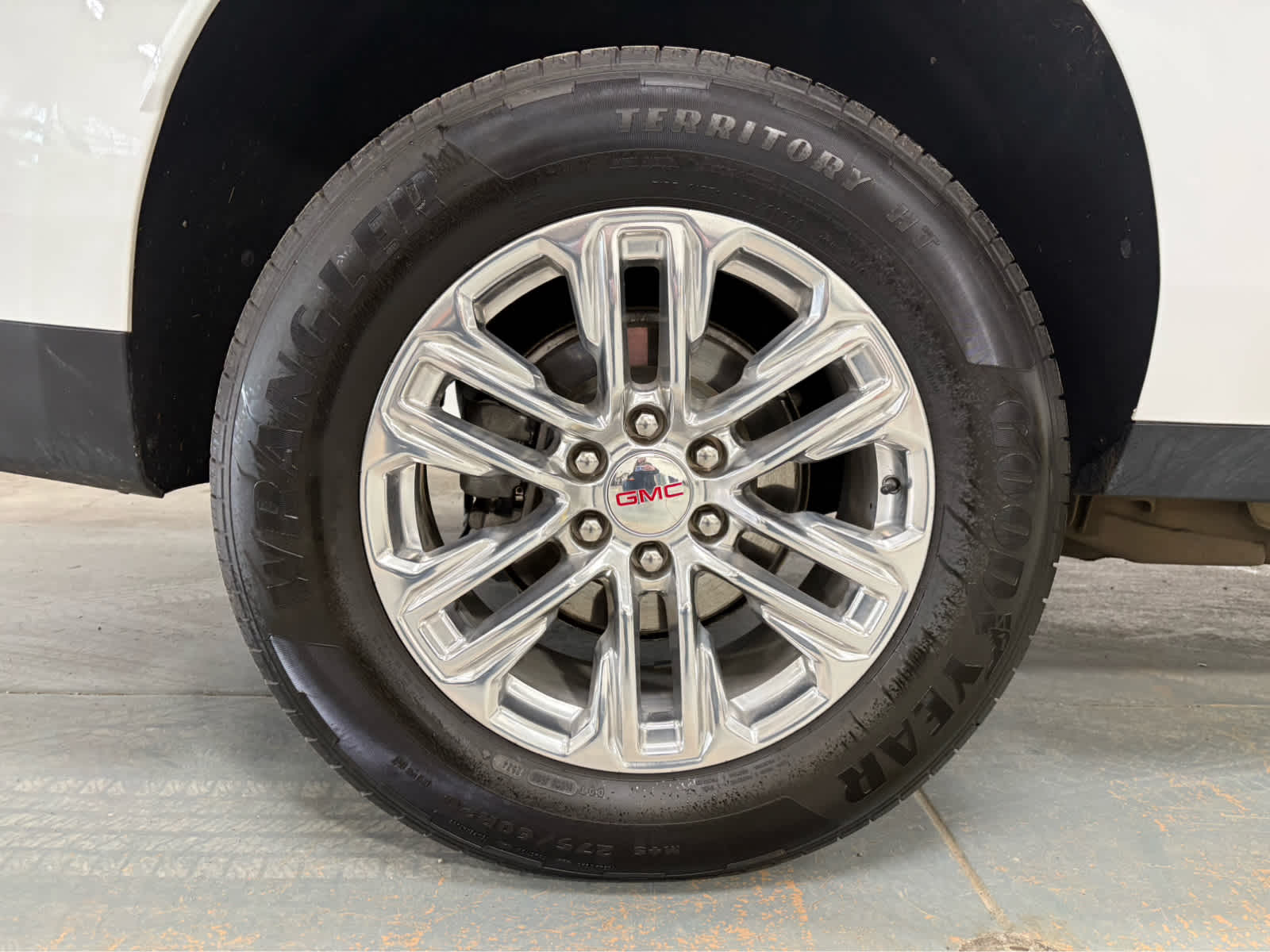 2024 GMC Yukon XL SLE