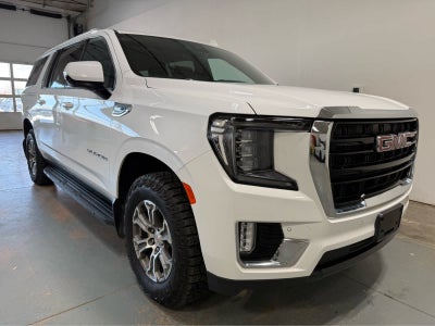 2024 GMC Yukon XL SLE