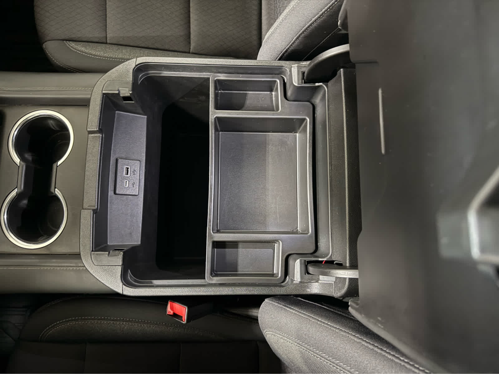 2024 GMC Yukon XL SLE