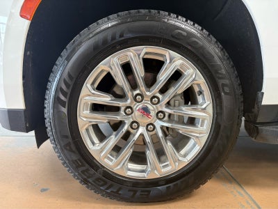 2024 GMC Yukon XL SLT