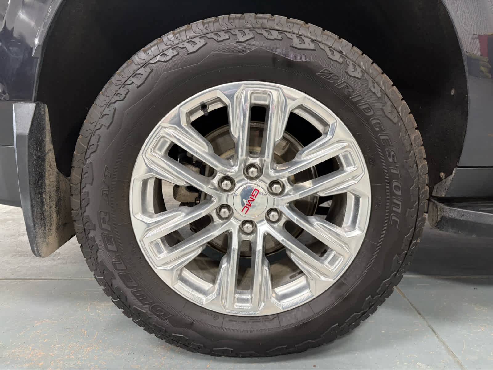 2024 GMC Yukon XL SLT