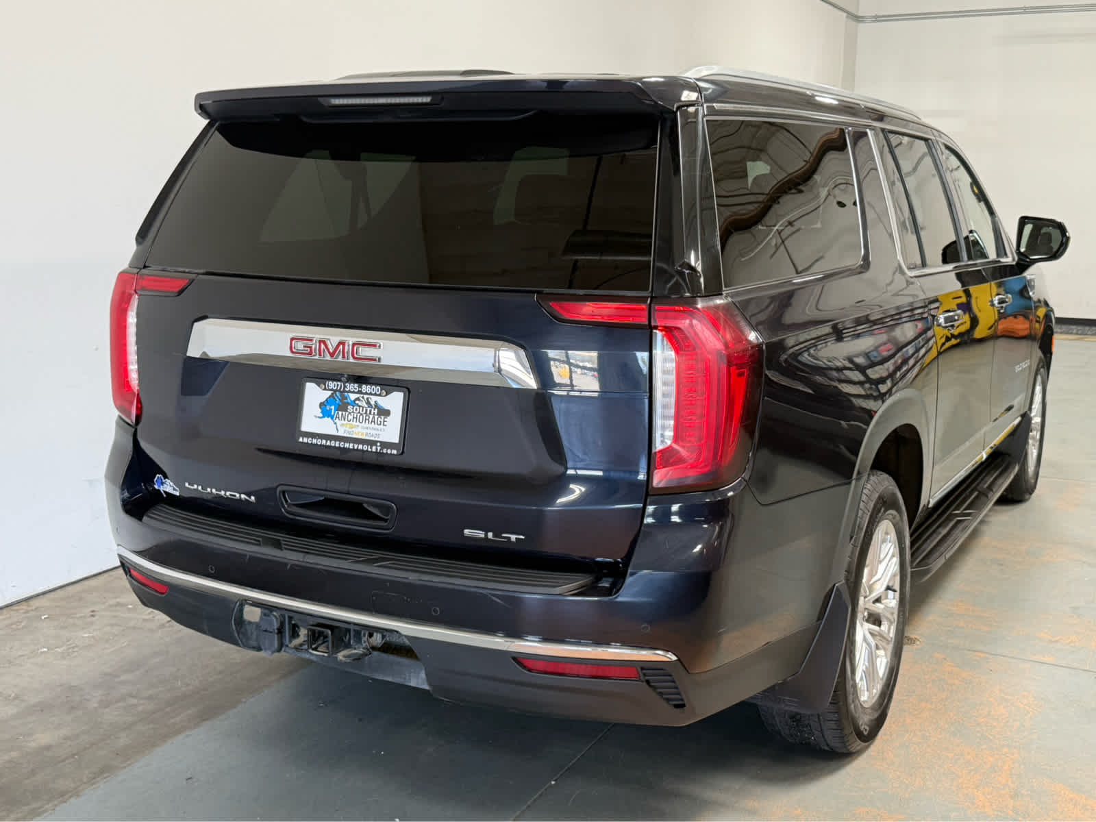2023 GMC Yukon XL SLT