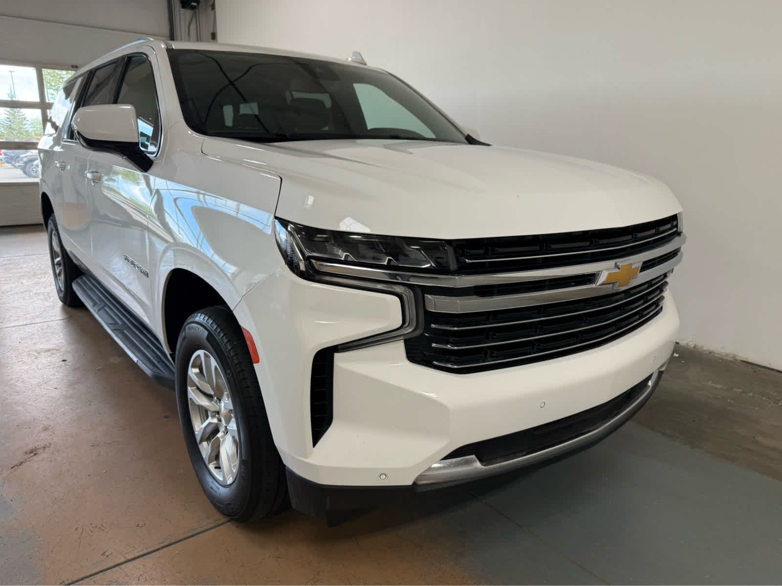 2024 Chevrolet Suburban LT