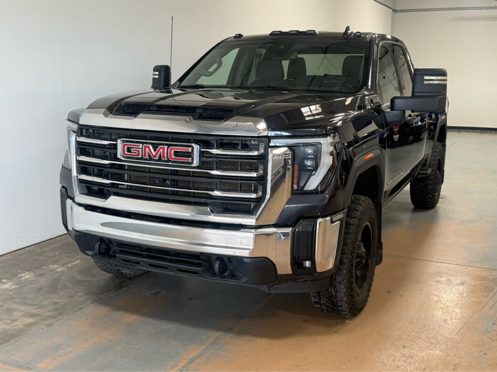 2024 GMC Sierra SLE 4WD Double Cab Standard Box's photo