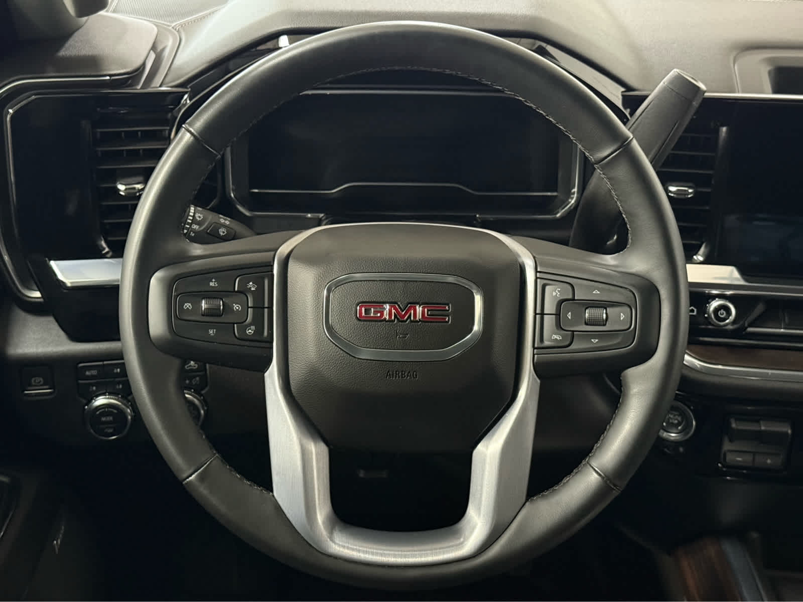 2024 GMC Sierra 2500 HD SLT