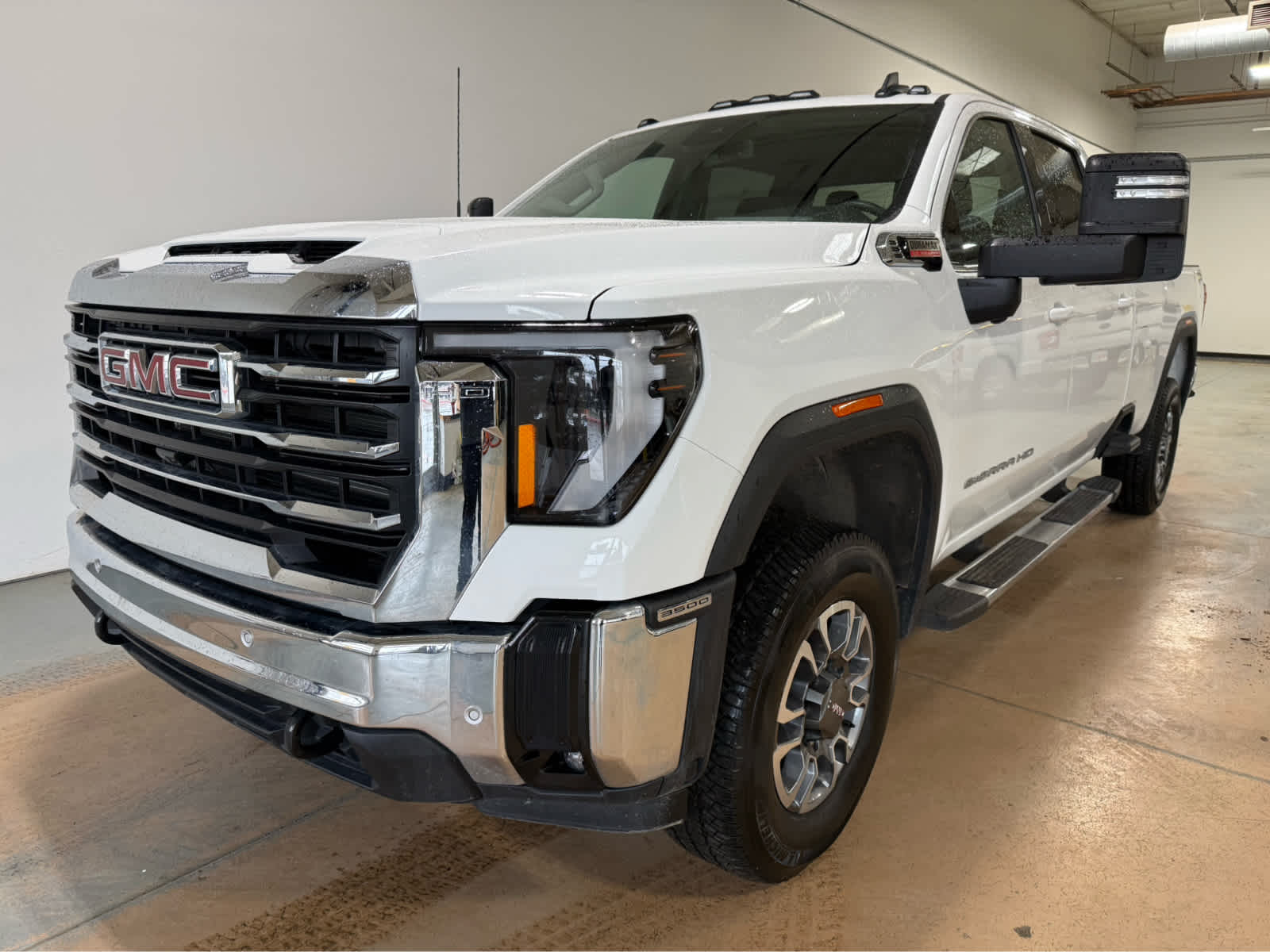 2025 GMC Sierra 3500 HD SLE