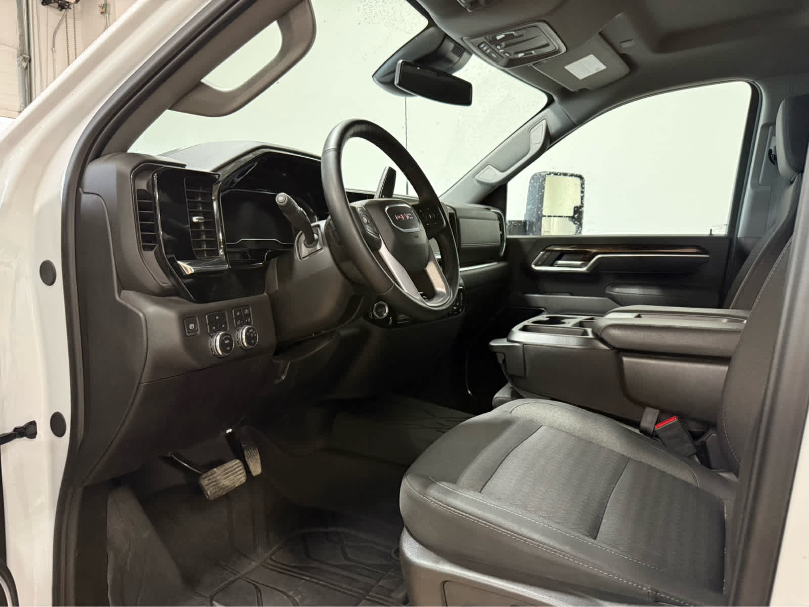 2025 GMC Sierra 3500 HD SLE