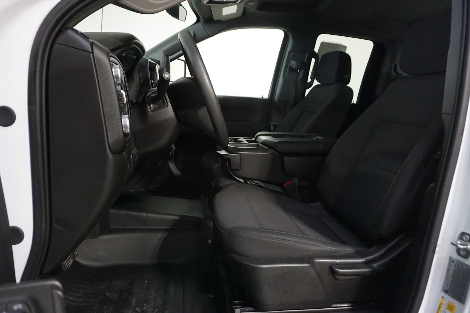 2024 GMC Sierra 2500 HD Pro