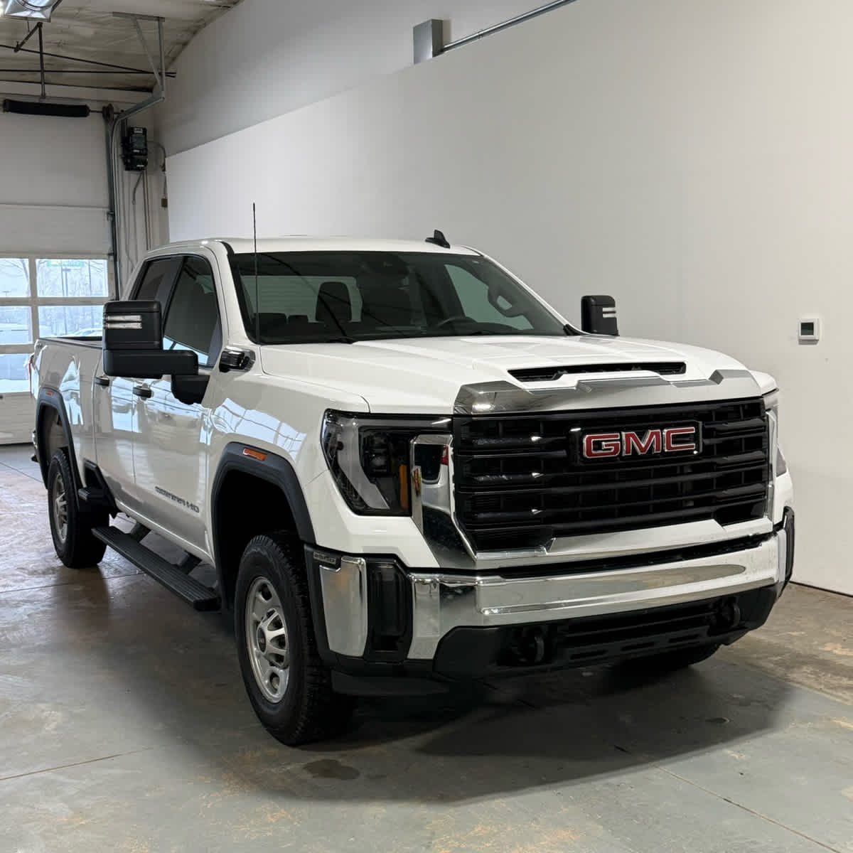2024 GMC Sierra 2500 HD Pro