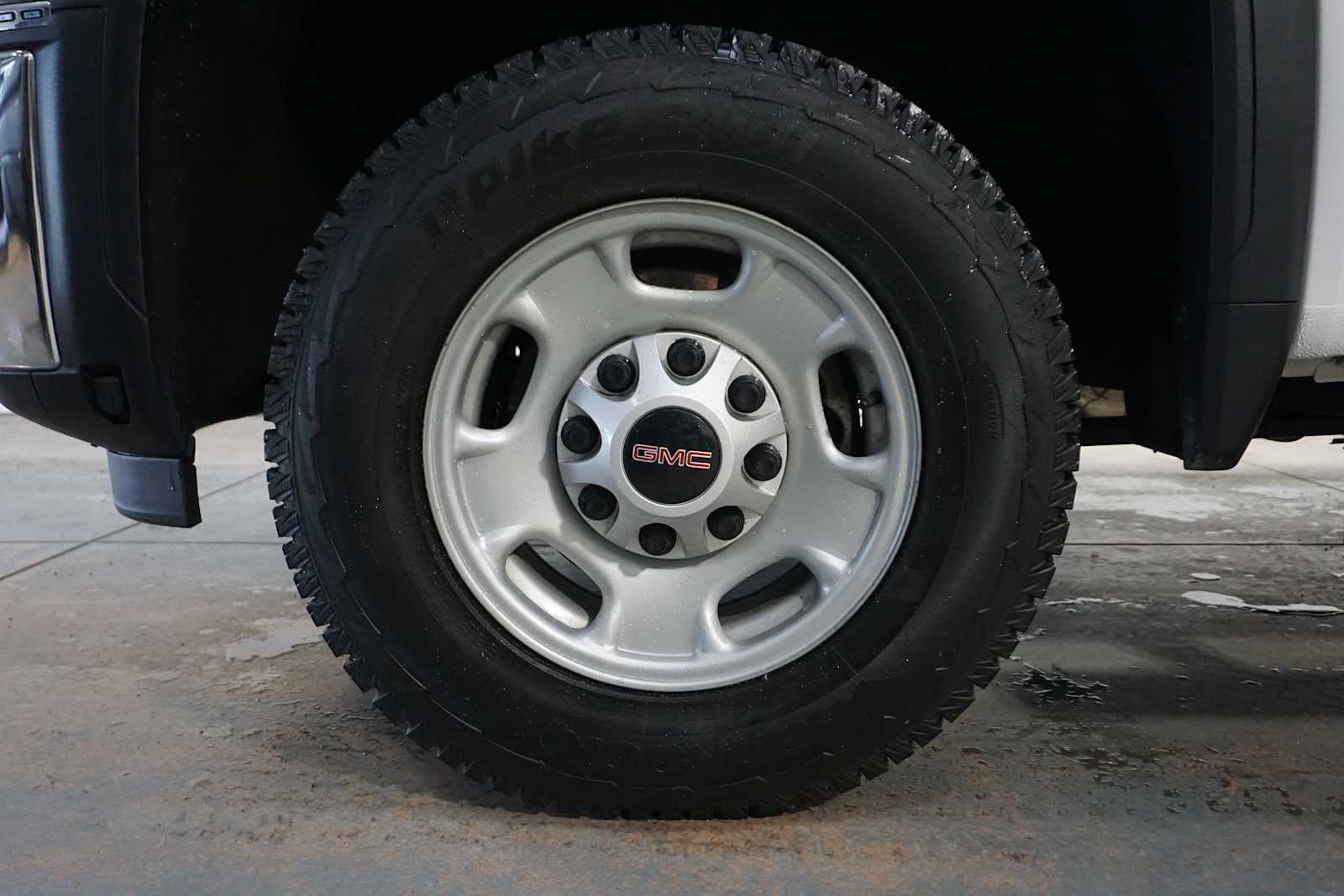 2024 GMC Sierra 2500 HD Pro