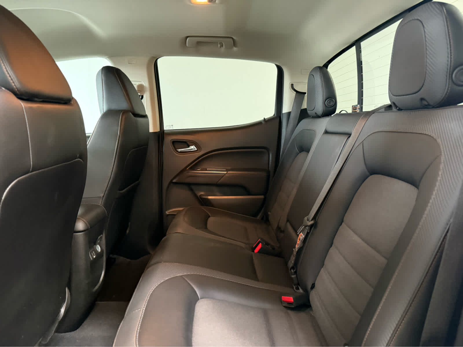 2022 GMC Canyon AT4 - Cloth