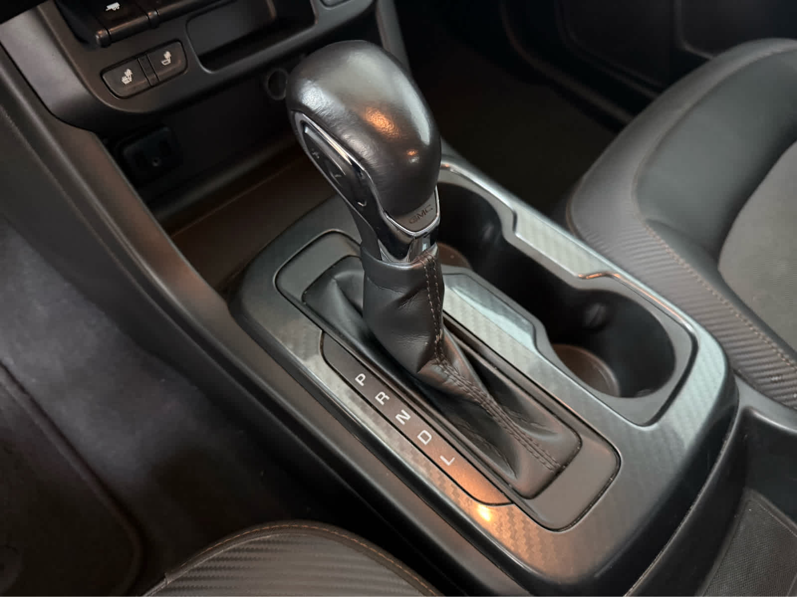 2022 GMC Canyon AT4 - Cloth