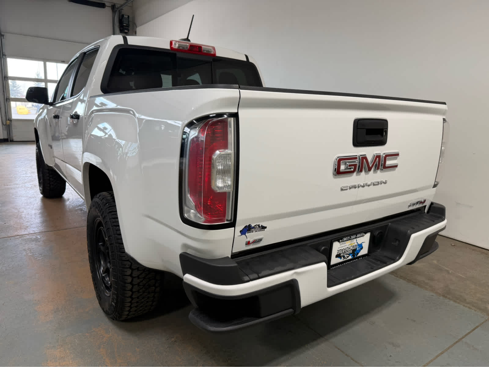 2022 GMC Canyon AT4 - Cloth