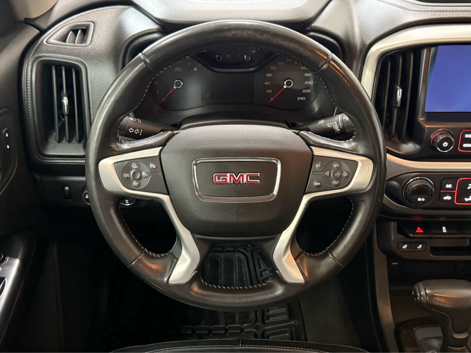 2015 GMC Canyon 4WD SLT