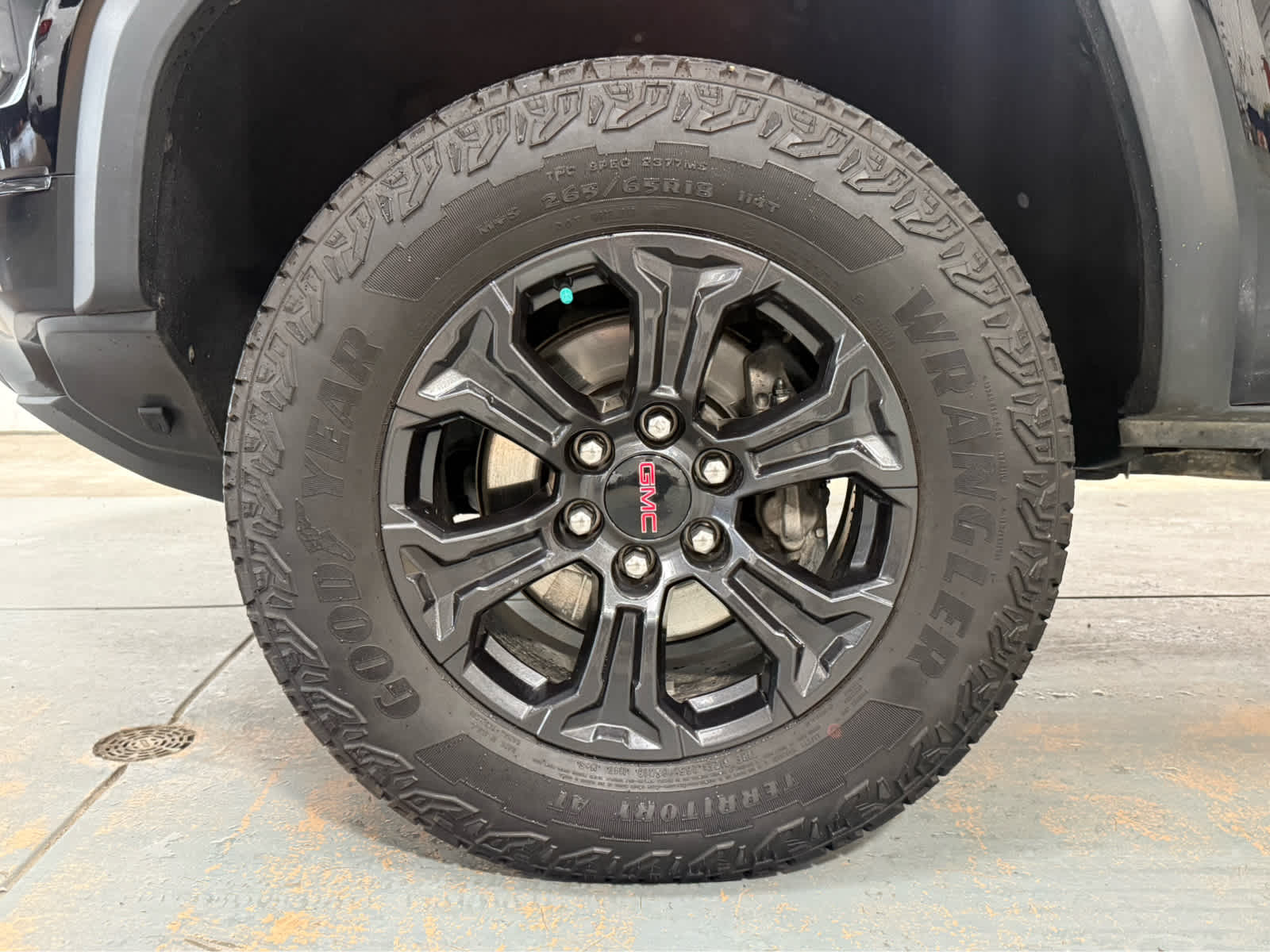 2024 GMC Canyon Elevation