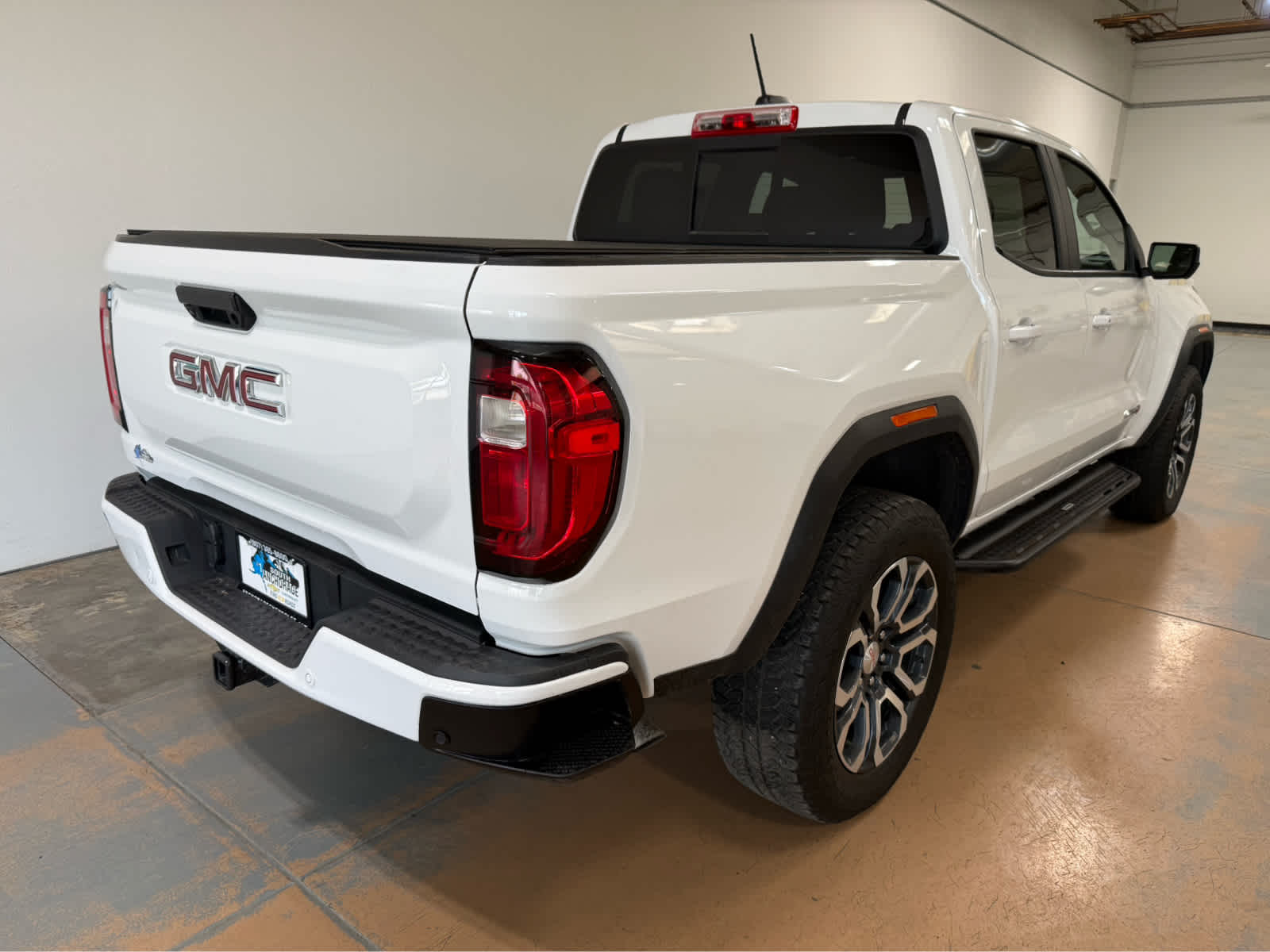 2024 GMC Canyon AT4