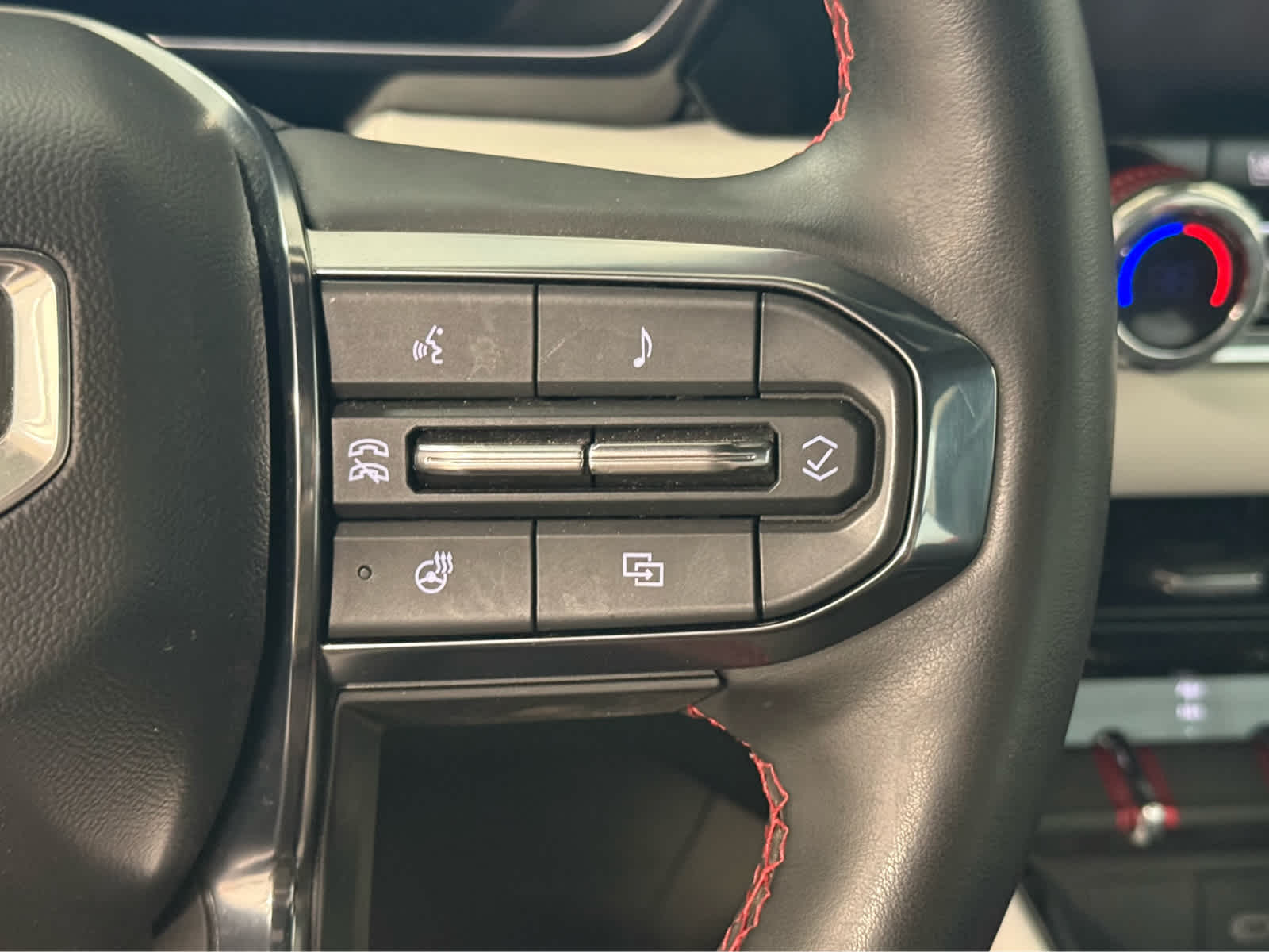 2024 GMC Canyon AT4X